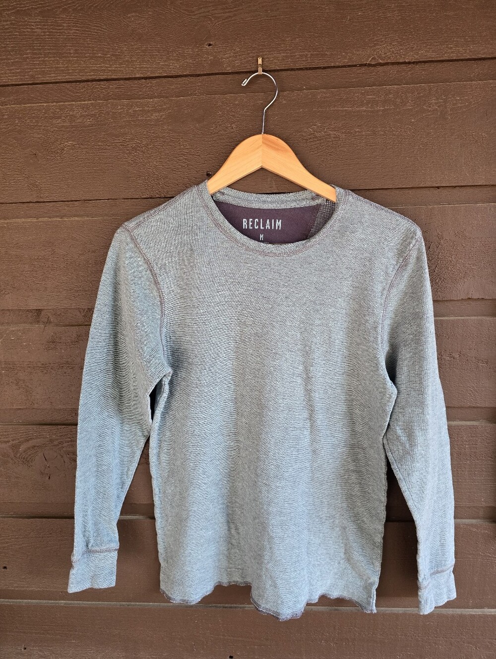 Buckle Reclaim Grey Drop Needle Ribbed Knit Long Sleeve Tee - Medium